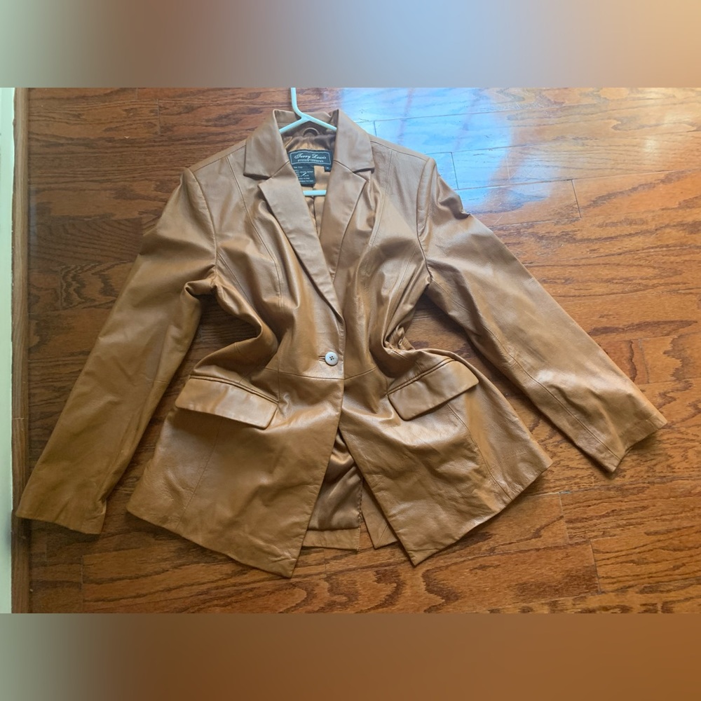 Jerry Lewis Women’s Brown Leather Blazers Size M